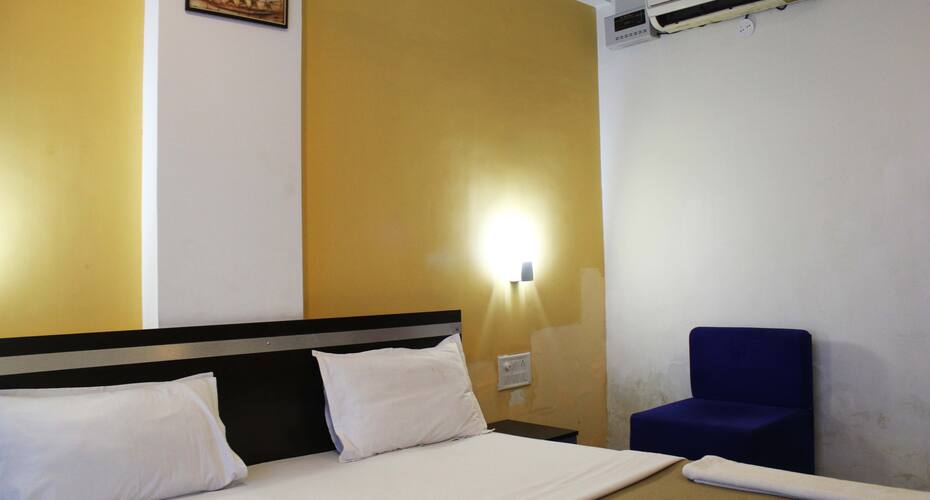 Green Hill Lodge, Pune 4